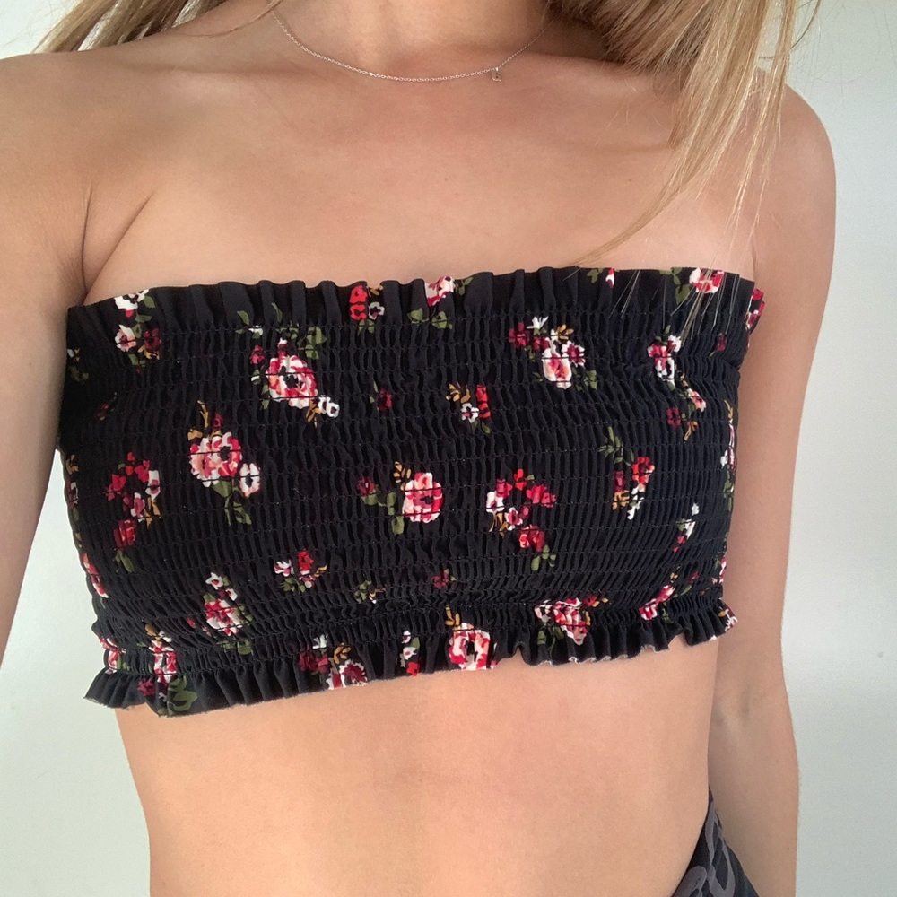 Tube top bikini